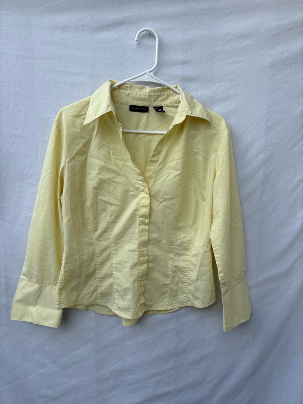 New York & Company Pale Yellow Button-Front Collared Shirt